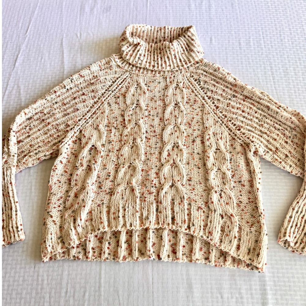 Moon & Madison Cream Confetti Cable Knit Turtleneck Oversized Sweater Medium